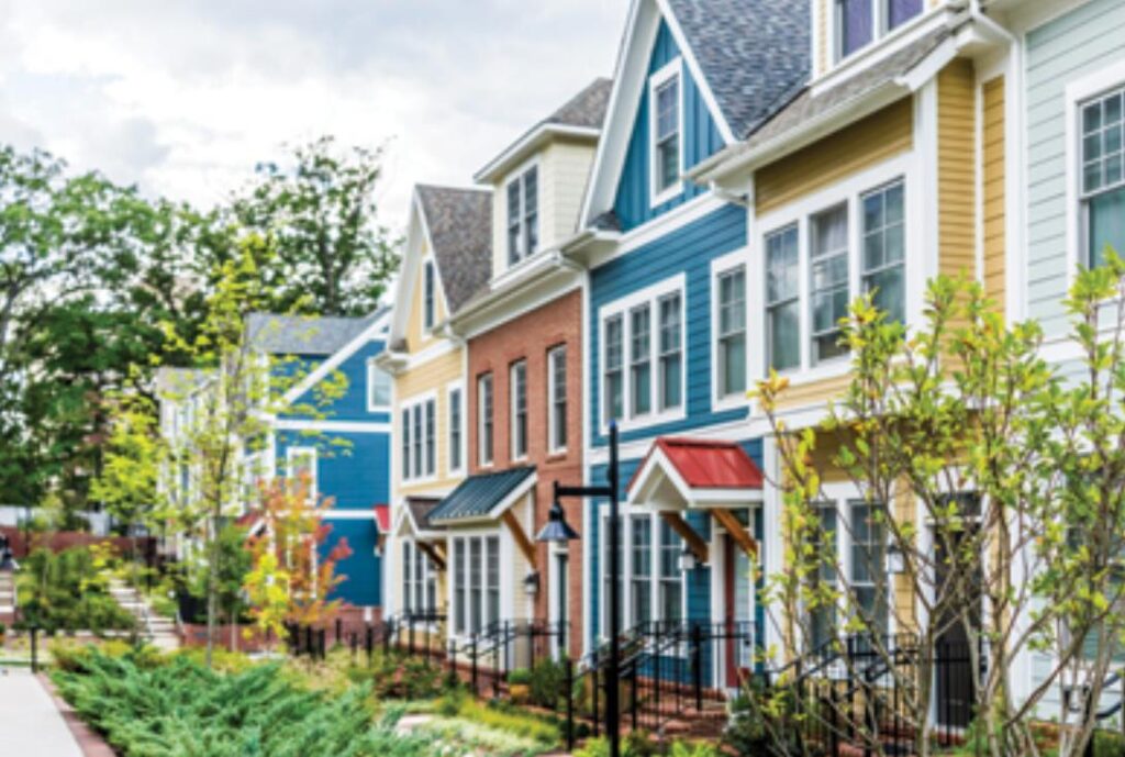 Key Differences Between Single-Family Homes And Townhouses