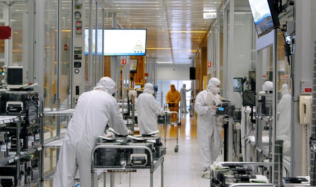 Technological Advancements in the Semiconductor Industry