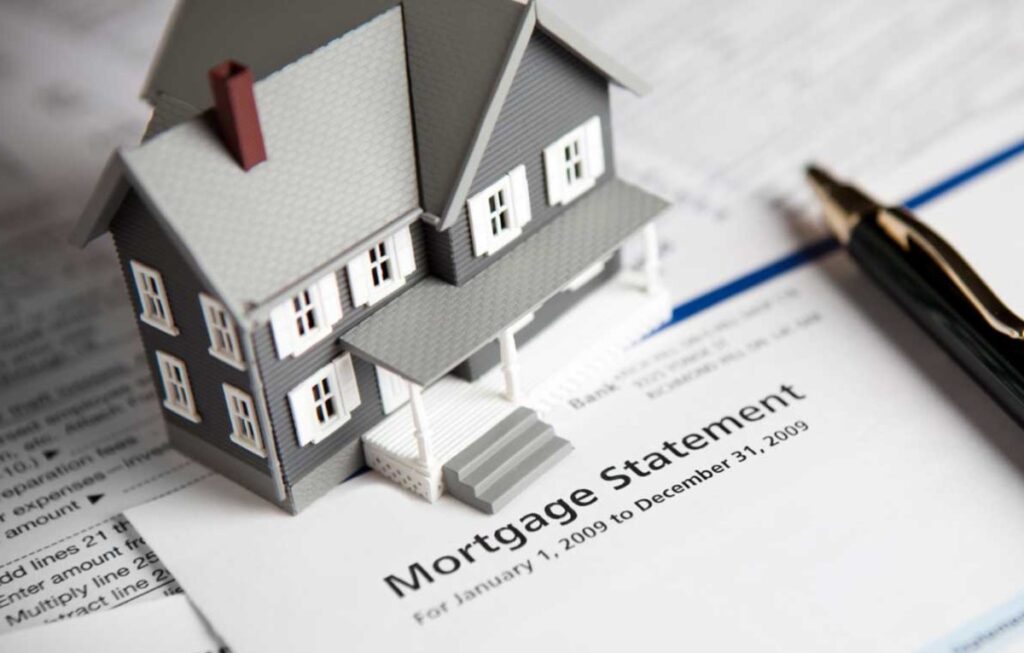 Do You Pay Last Mortgage Payment Before Closing